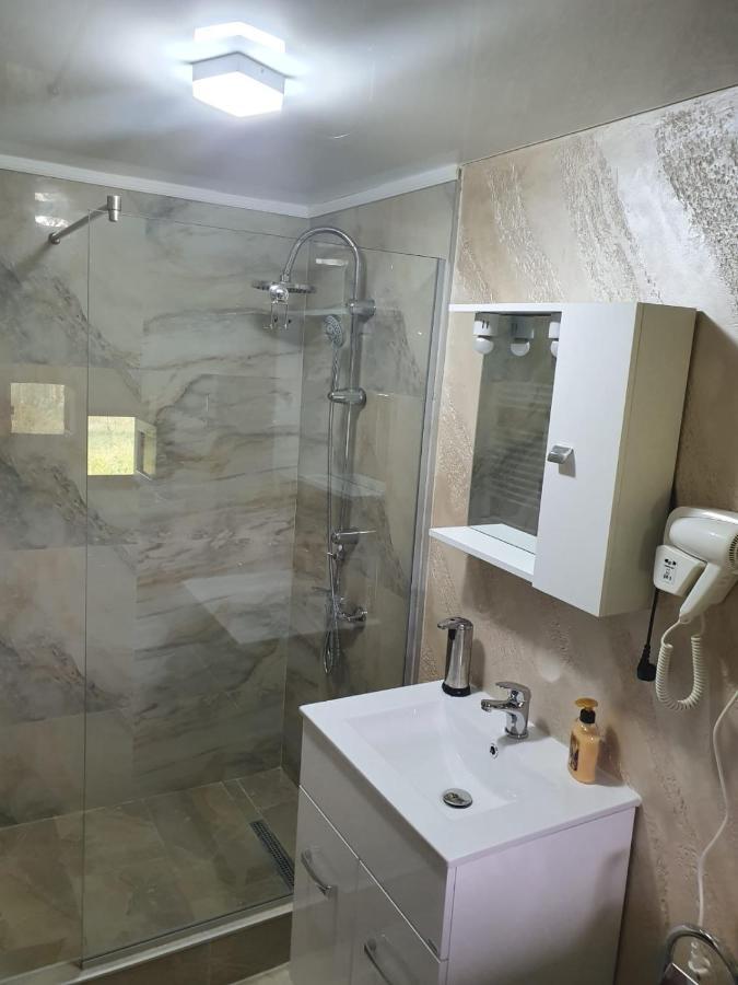 Apartamento Casa Brancusiana Târgu Jiu Exterior foto