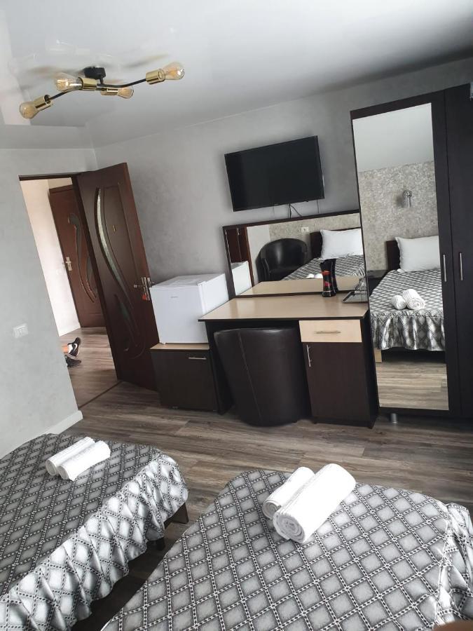 Apartamento Casa Brancusiana Târgu Jiu Exterior foto